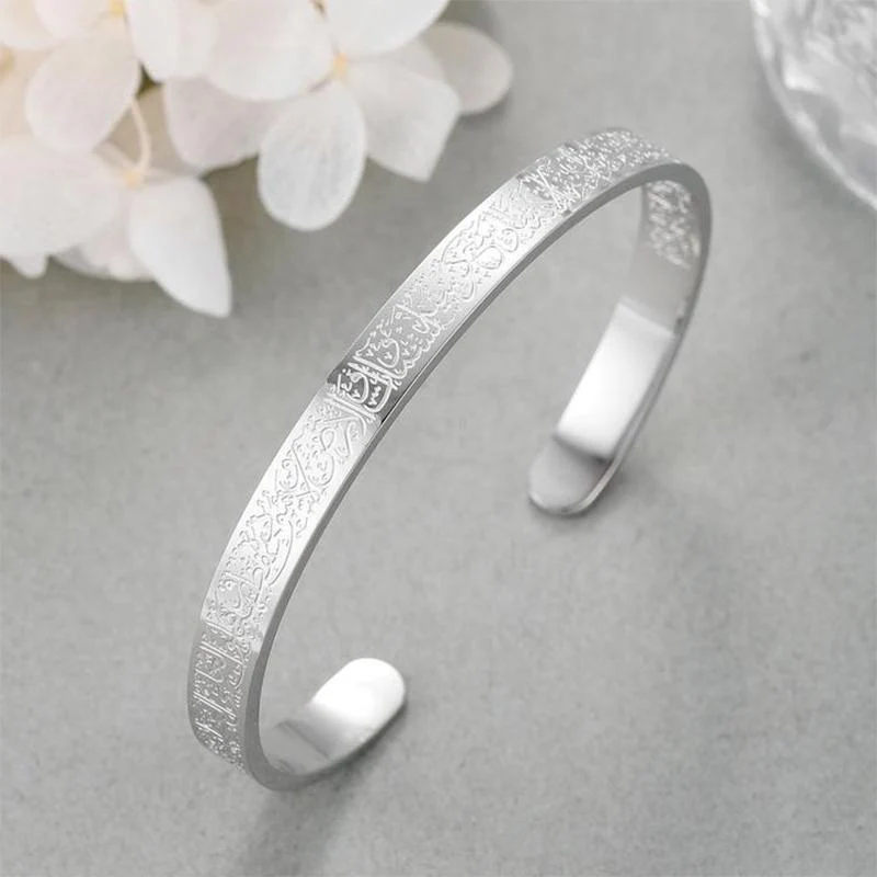 Carved bracelet