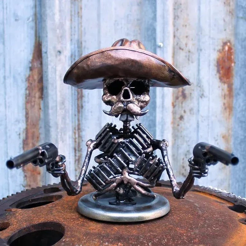 Cowboy Schedel Gunslinger Hood Ornament - Image 10