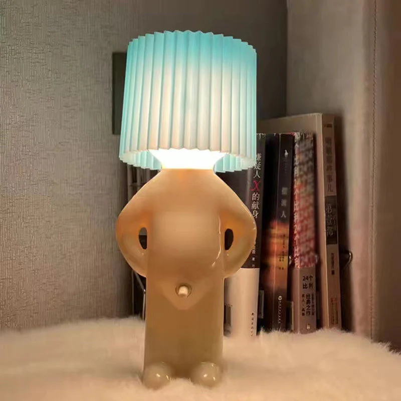 Een kleine verlegen man creatieve lamp - Image 15