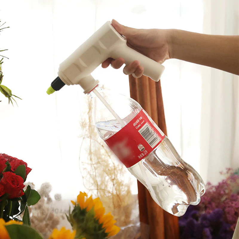 Electric sprayingand pouring dual-purpose spray bottle - Image 9