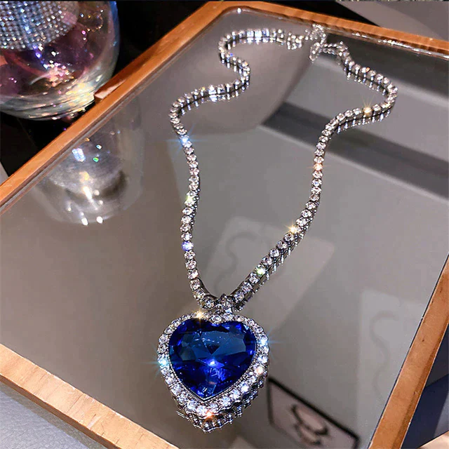 Amanda – Elegante Blauwe Hartketting | 50% KORTING - Image 4