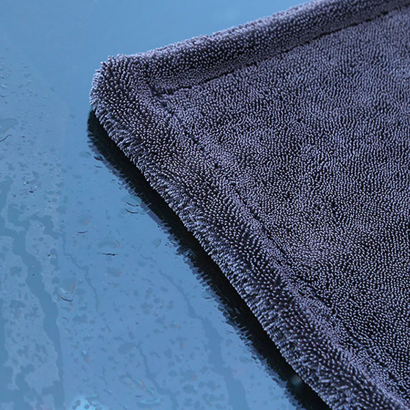 Gedraaide microvezeldoek voor het wassen van auto's en het reinigen van ruiten - Image 10