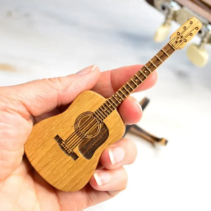 Gitaar Houten kerstcadeau: gesneden plectrumdoos - Image 8