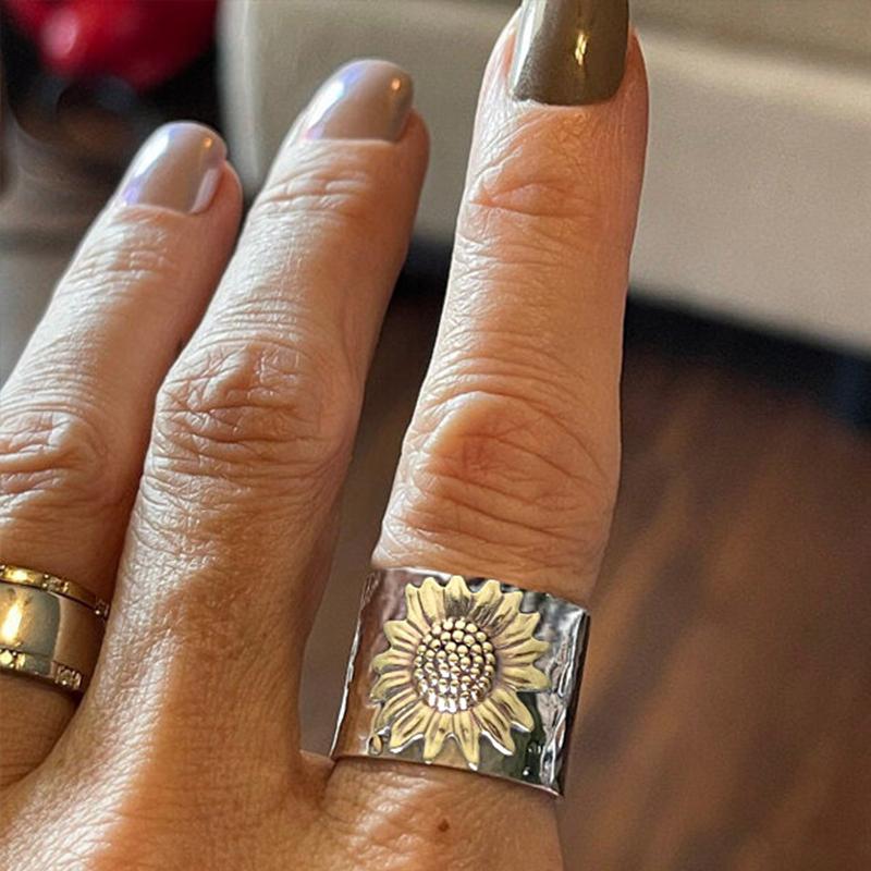 Golden Sunflower Wide Band Silver Ring - Image 5