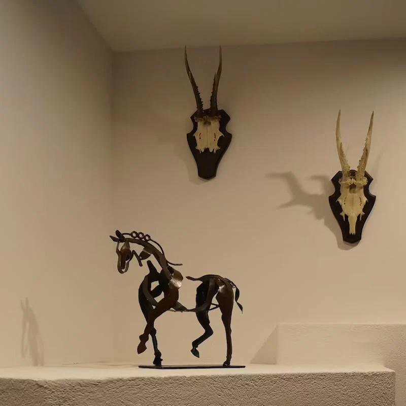 Paardensculptuur 'Adonis' - Image 3