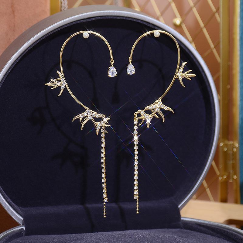 Rhinestone Swallow Ear Hanging - Image 8