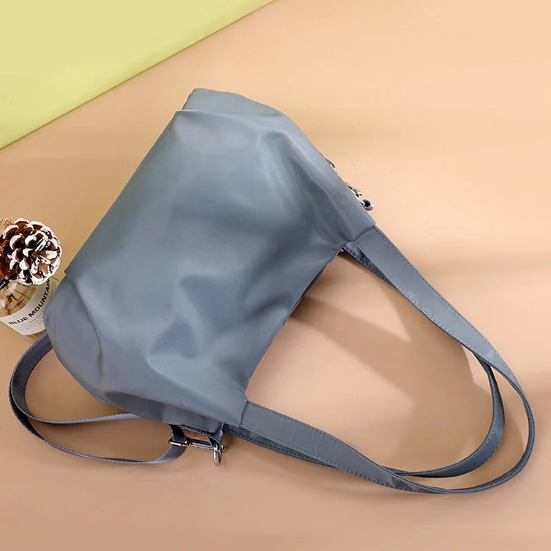 Schouder- en crossbody-lichte en veelzijdige vrijetijdstas - Image 7