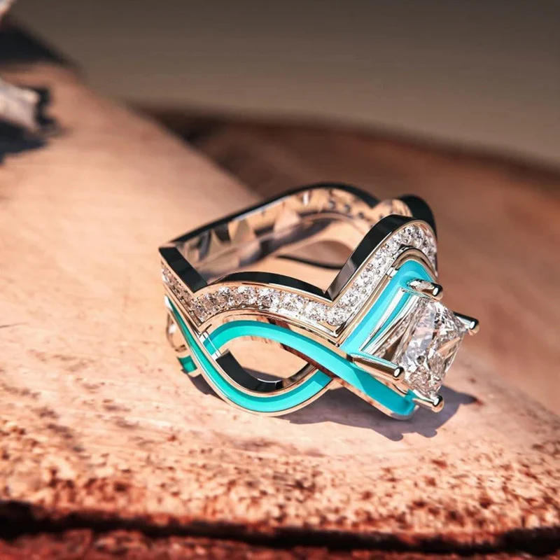 Turquoise Ocean Wave Ring - Image 3