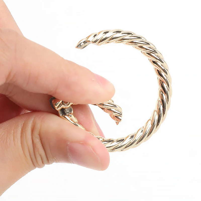 VOORVERKOOP hoed magneet clip - Image 10